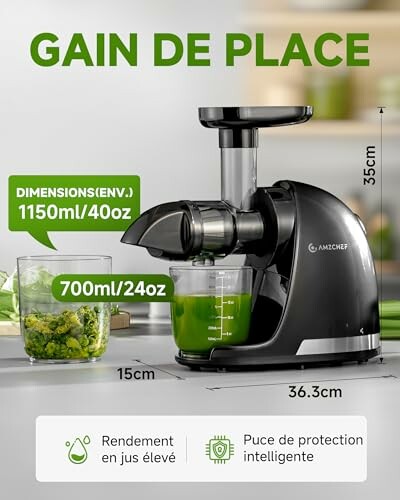 Extracteur de jus compact AMZCHEF avec jus vert et verre gradué.